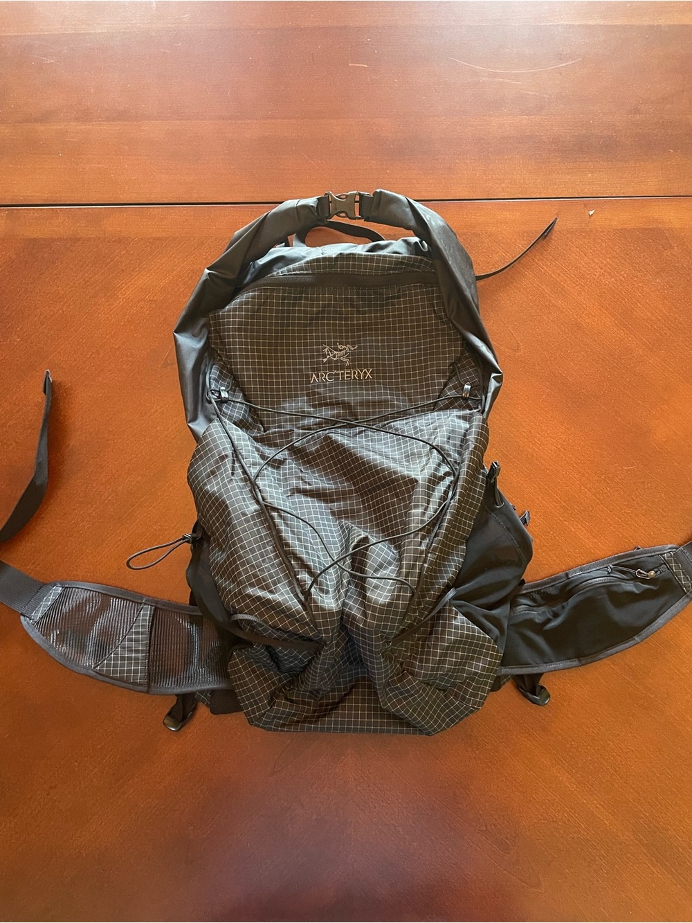 NWOT Arc’teryx 35L Aerios Backpack